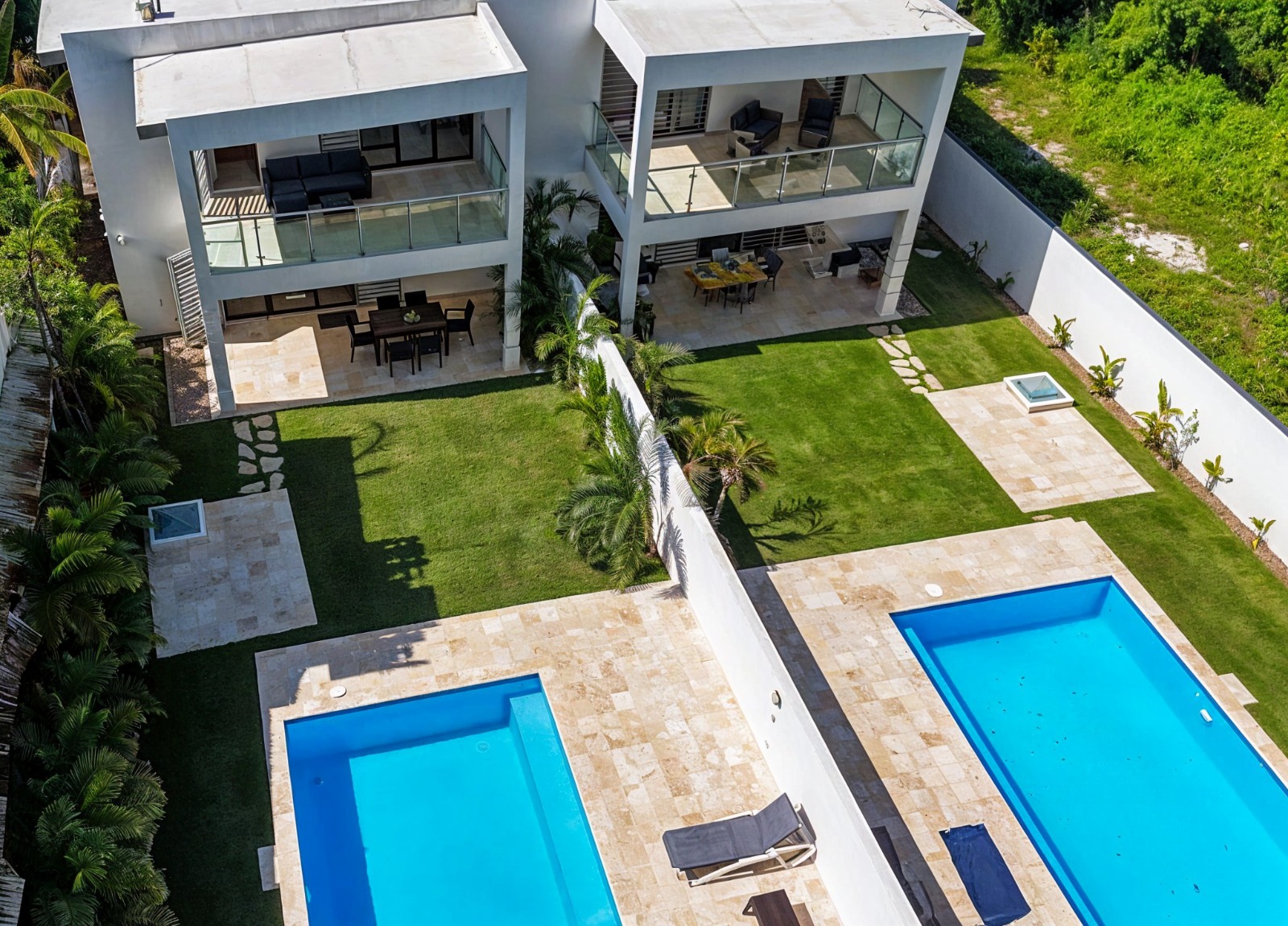 Stunning 3-Bedroom Villa with Private Saltwater Pool in a Gated Community